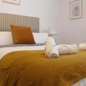 Apartamento Tkm Amplio Y Familiar, Terraza Privada, Sevilla